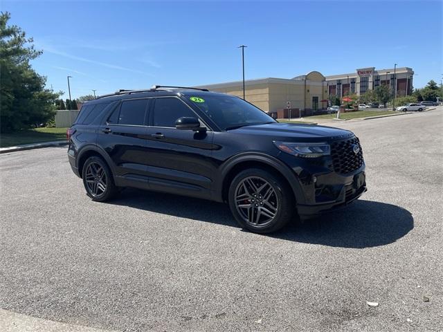 used 2025 Ford Explorer car, priced at $51,887
