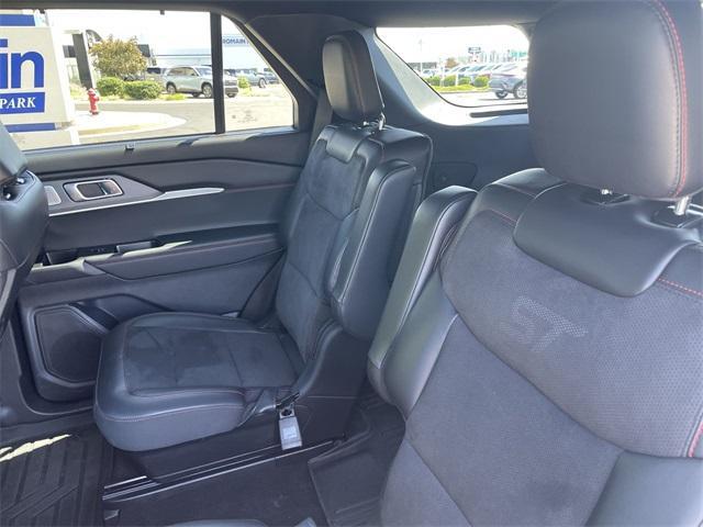 used 2025 Ford Explorer car, priced at $51,887