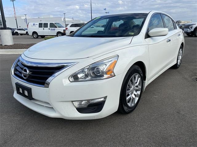 used 2015 Nissan Altima car, priced at $5,995