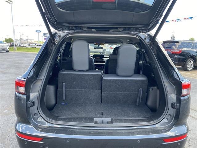 used 2024 Mitsubishi Outlander car, priced at $26,319