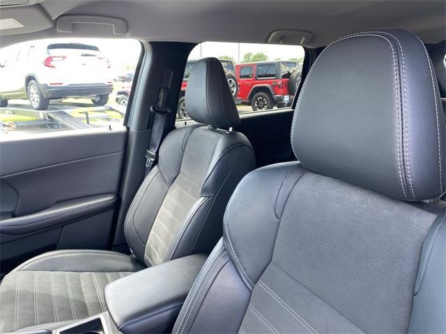 used 2024 Mitsubishi Outlander car, priced at $26,319