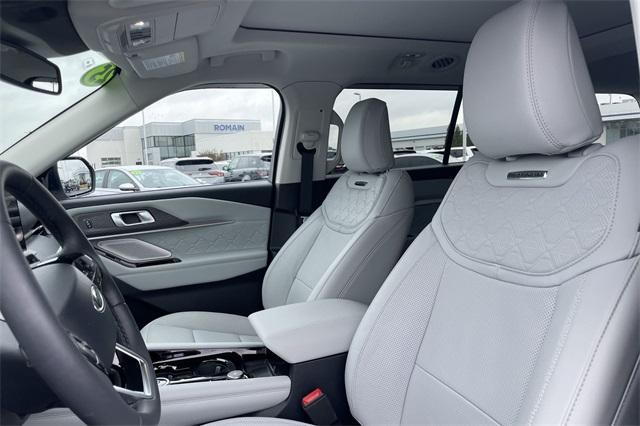 used 2025 Ford Explorer car, priced at $50,995