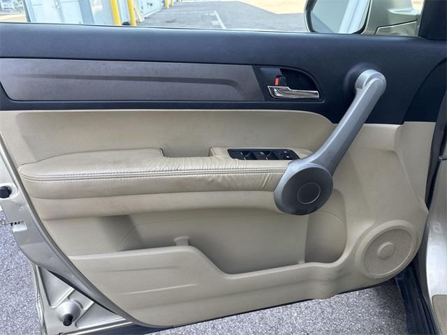 used 2007 Honda CR-V car, priced at $6,174