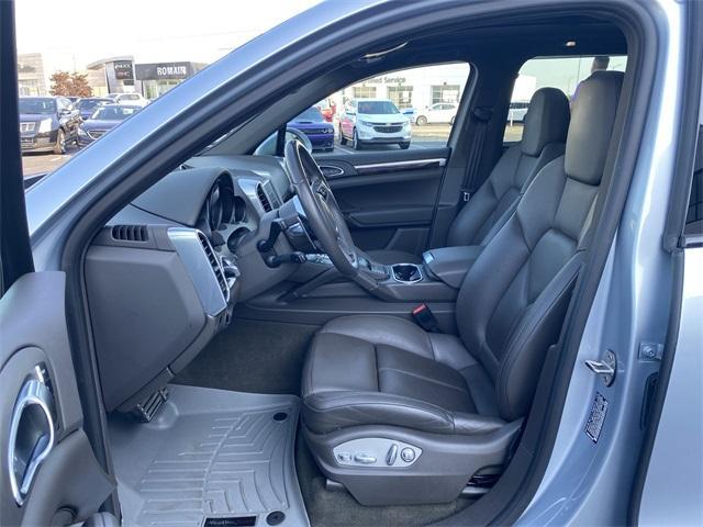 used 2017 Porsche Cayenne E-Hybrid car, priced at $25,995