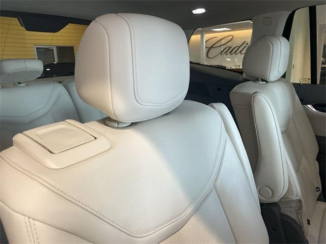 used 2020 Cadillac XT6 car, priced at $26,709