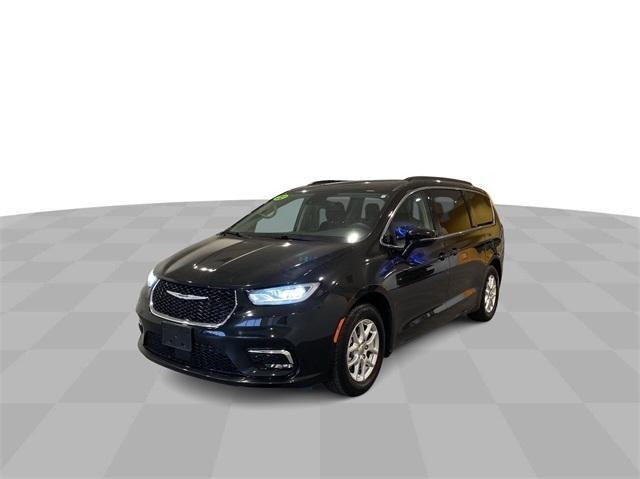 used 2022 Chrysler Pacifica car, priced at $26,417