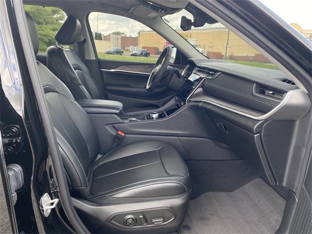 used 2024 Jeep Grand Cherokee L car, priced at $45,997