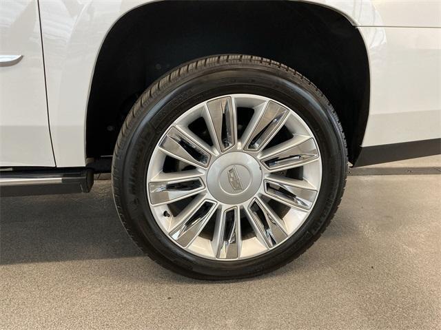 used 2019 Cadillac Escalade ESV car, priced at $39,995