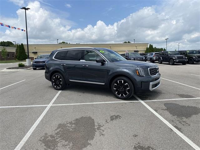used 2024 Kia Telluride car, priced at $42,925