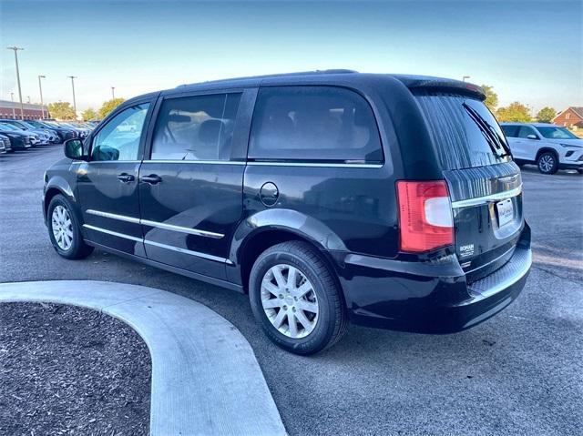 used 2014 Chrysler Town & Country car, priced at $7,758