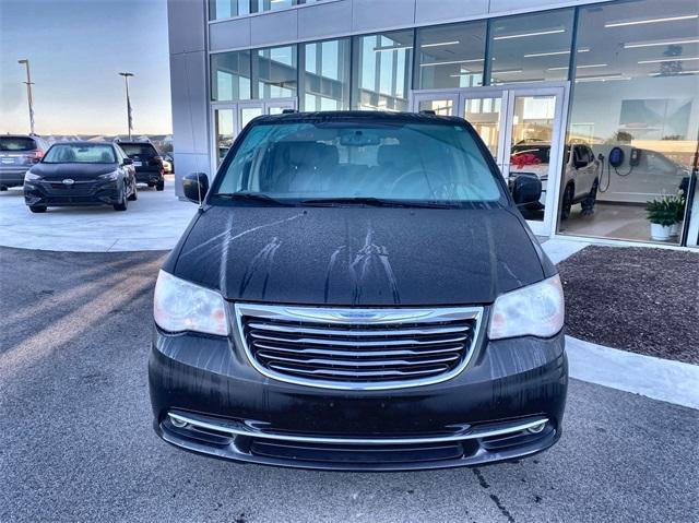 used 2014 Chrysler Town & Country car, priced at $7,758