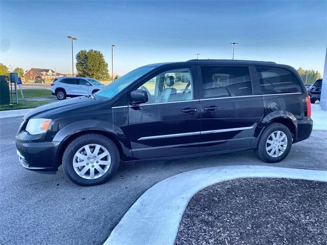 used 2014 Chrysler Town & Country car, priced at $7,758