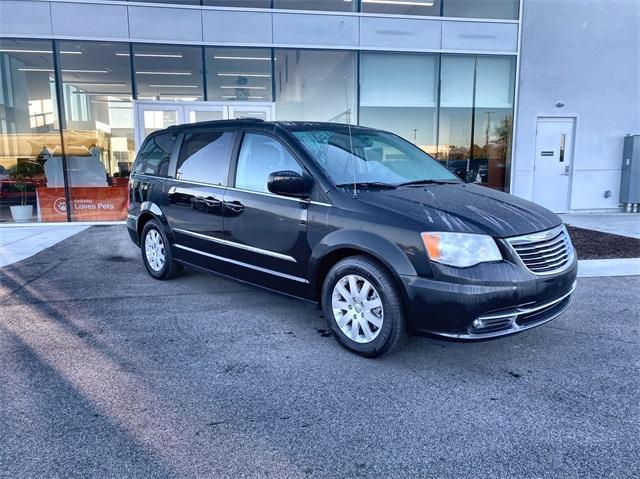 used 2014 Chrysler Town & Country car, priced at $7,758