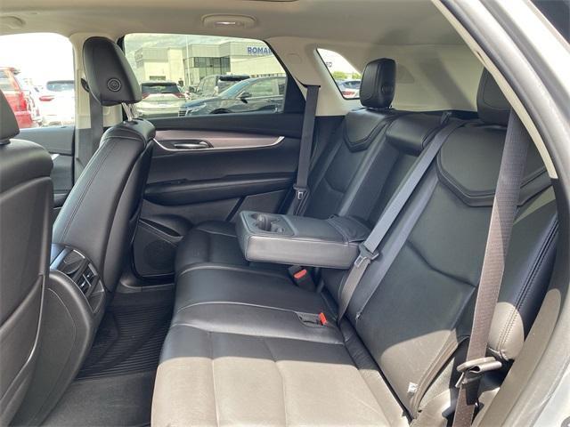 used 2019 Cadillac XT5 car, priced at $19,998