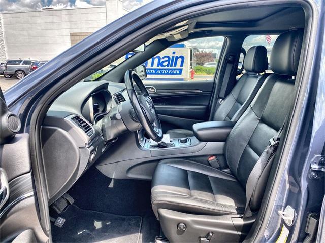 used 2020 Jeep Grand Cherokee car, priced at $26,995