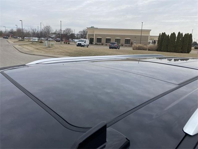 used 2022 Cadillac Escalade ESV car, priced at $56,513