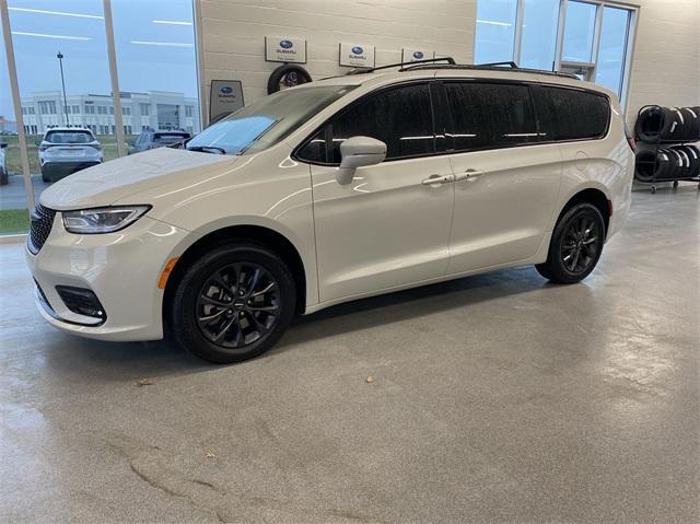 used 2021 Chrysler Pacifica car, priced at $29,667