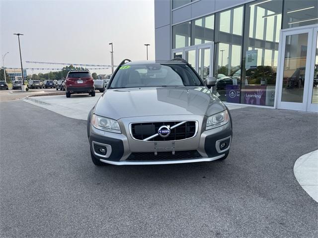 used 2013 Volvo XC70 car, priced at $9,589