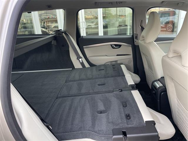 used 2013 Volvo XC70 car, priced at $9,589