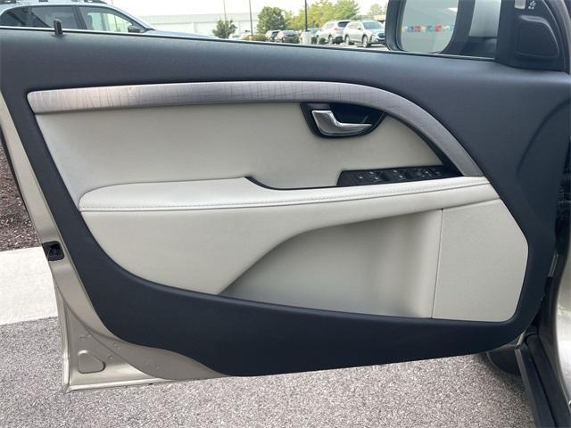 used 2013 Volvo XC70 car, priced at $9,589