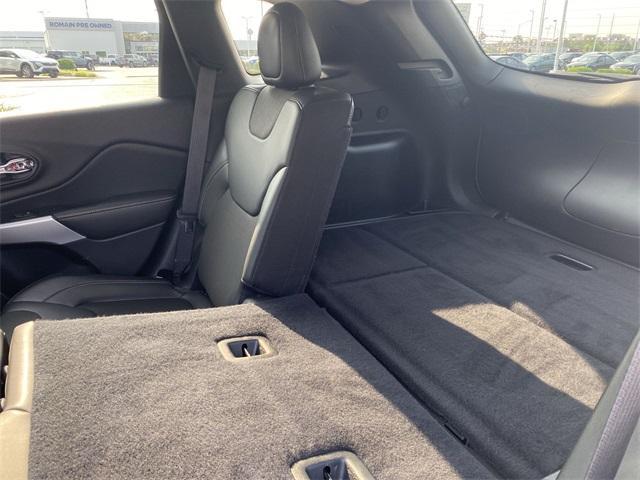 used 2018 Jeep Cherokee car, priced at $15,890
