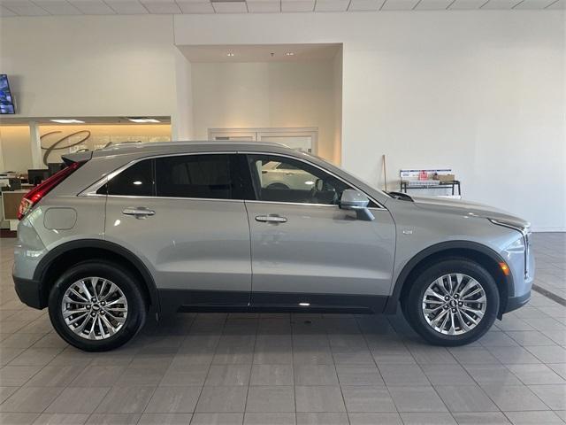 used 2025 Cadillac XT4 car, priced at $41,381