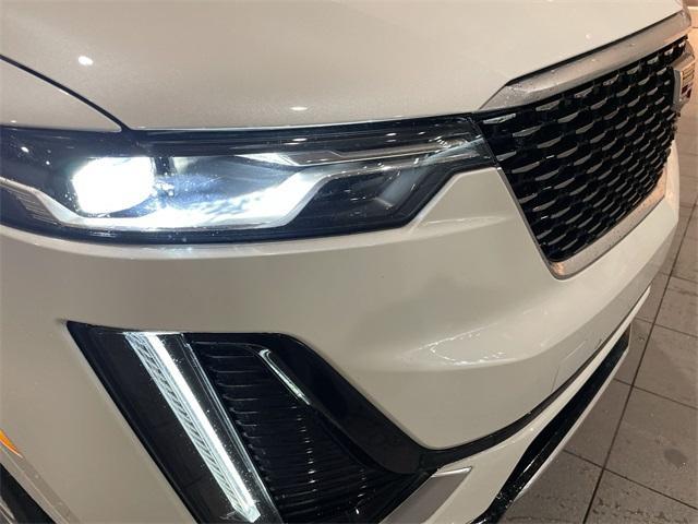 used 2023 Cadillac XT6 car, priced at $34,678