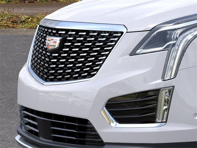 new 2025 Cadillac XT5 car, priced at $57,505