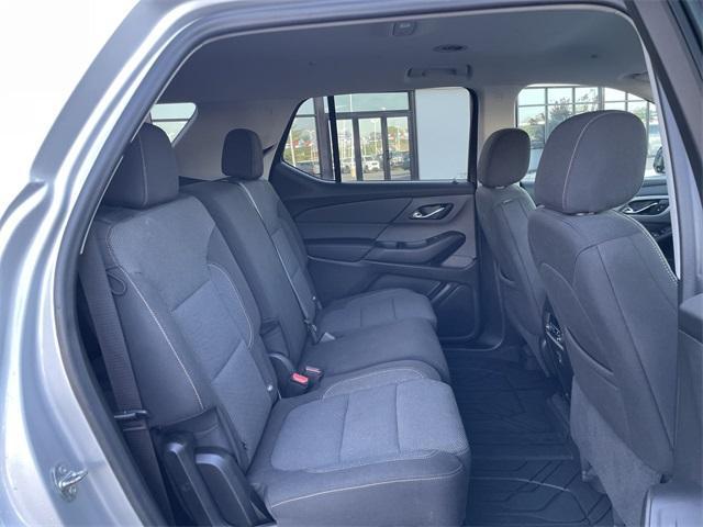 used 2021 Chevrolet Traverse car, priced at $23,689