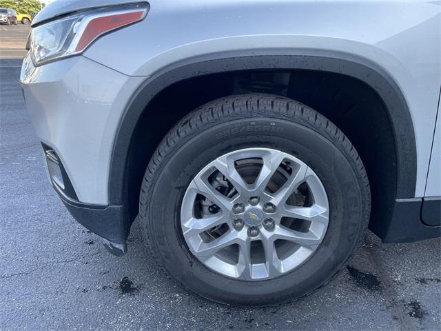 used 2021 Chevrolet Traverse car, priced at $23,689