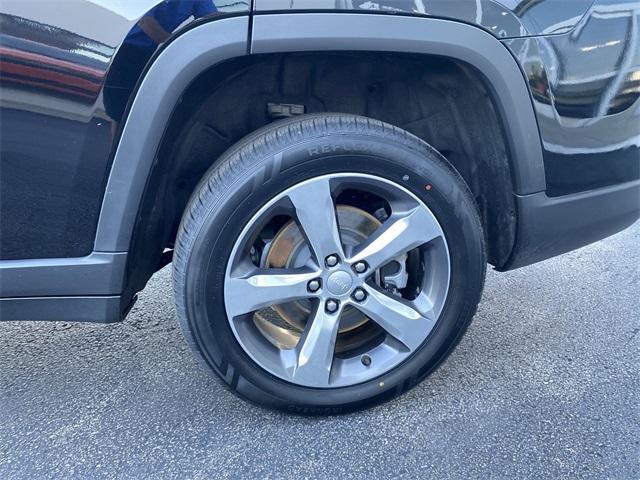 used 2021 Jeep Grand Cherokee L car, priced at $28,489