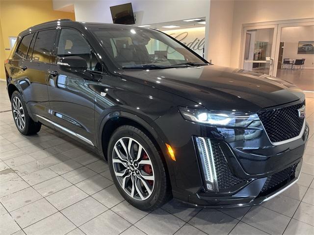 used 2024 Cadillac XT6 car, priced at $48,477