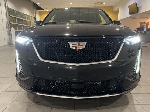 used 2024 Cadillac XT6 car, priced at $43,887