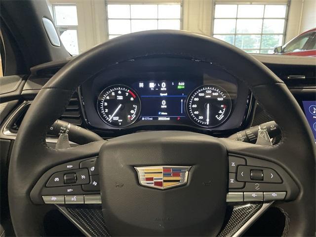 used 2024 Cadillac XT6 car, priced at $48,477