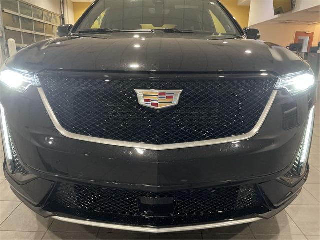 used 2024 Cadillac XT6 car, priced at $43,887