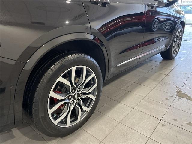 used 2024 Cadillac XT6 car, priced at $48,477