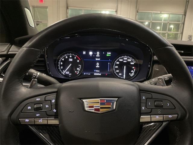 used 2024 Cadillac XT6 car, priced at $43,887