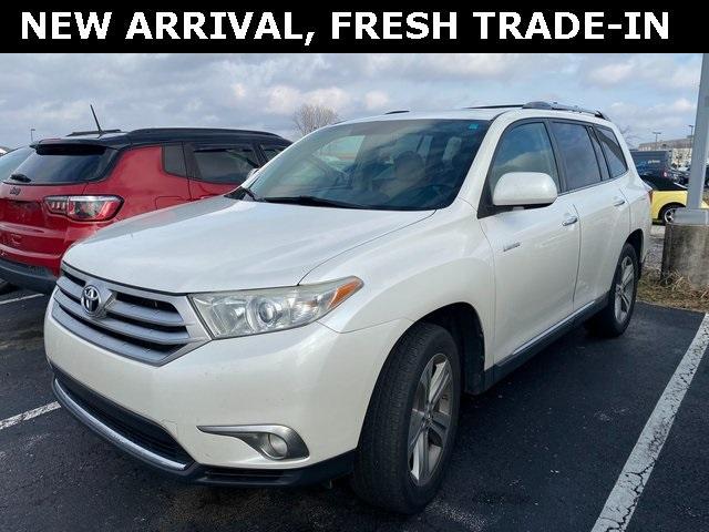 used 2013 Toyota Highlander car, priced at $11,677