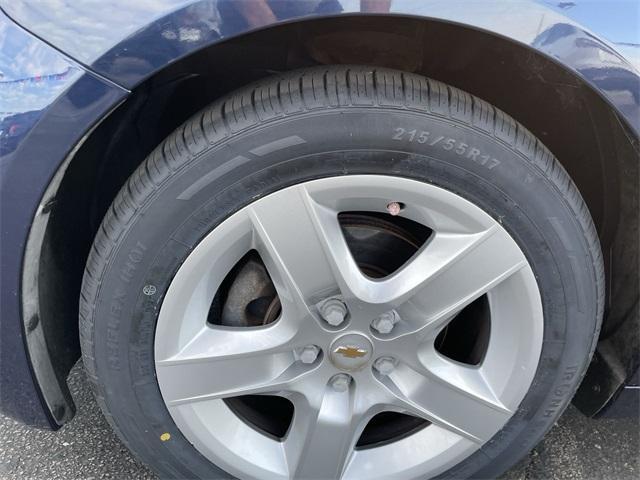 used 2012 Chevrolet Malibu car, priced at $4,995