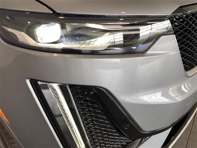 used 2024 Cadillac XT6 car, priced at $55,443