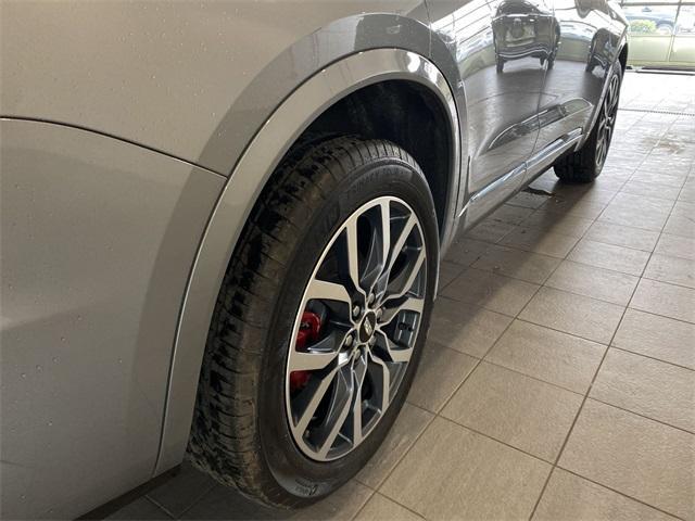 used 2024 Cadillac XT6 car, priced at $58,156