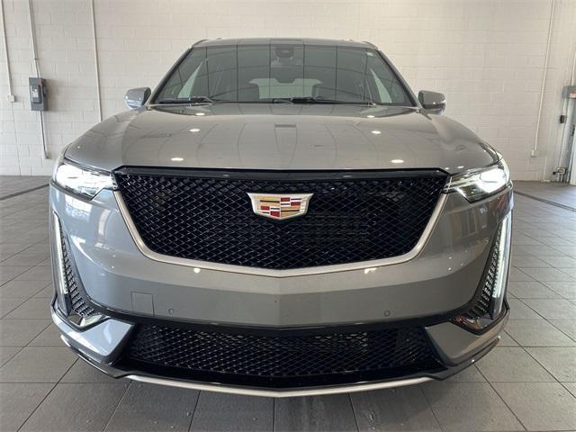 used 2024 Cadillac XT6 car, priced at $55,443