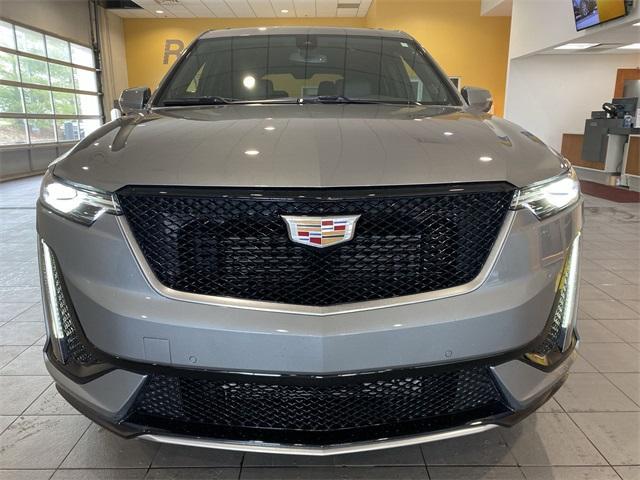 used 2024 Cadillac XT6 car, priced at $58,156
