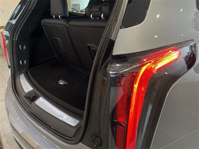 used 2024 Cadillac XT6 car, priced at $58,156