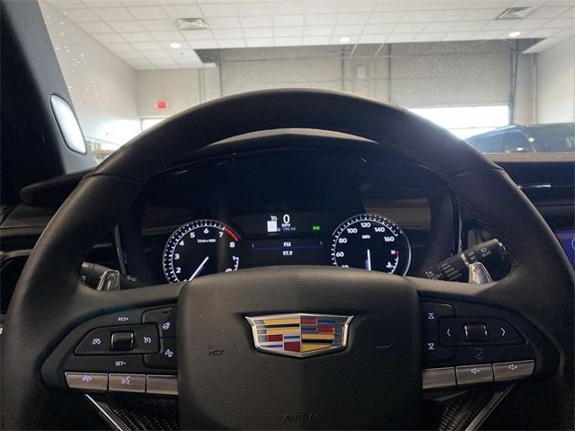 used 2024 Cadillac XT6 car, priced at $58,156