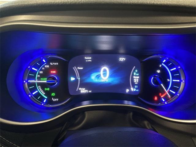 used 2023 Chrysler Pacifica Hybrid car, priced at $25,997
