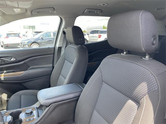 used 2023 GMC Acadia car, priced at $29,208