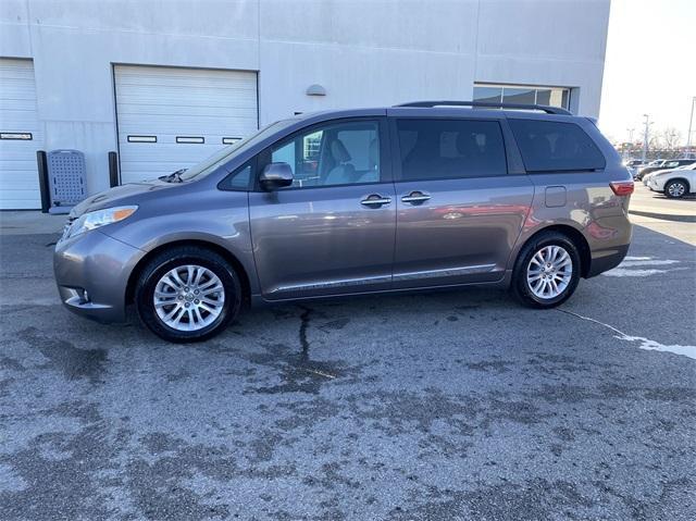 used 2016 Toyota Sienna car, priced at $21,631