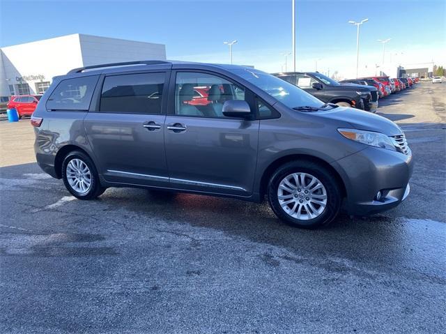 used 2016 Toyota Sienna car, priced at $21,631