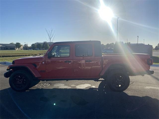 used 2021 Jeep Gladiator car, priced at $30,215